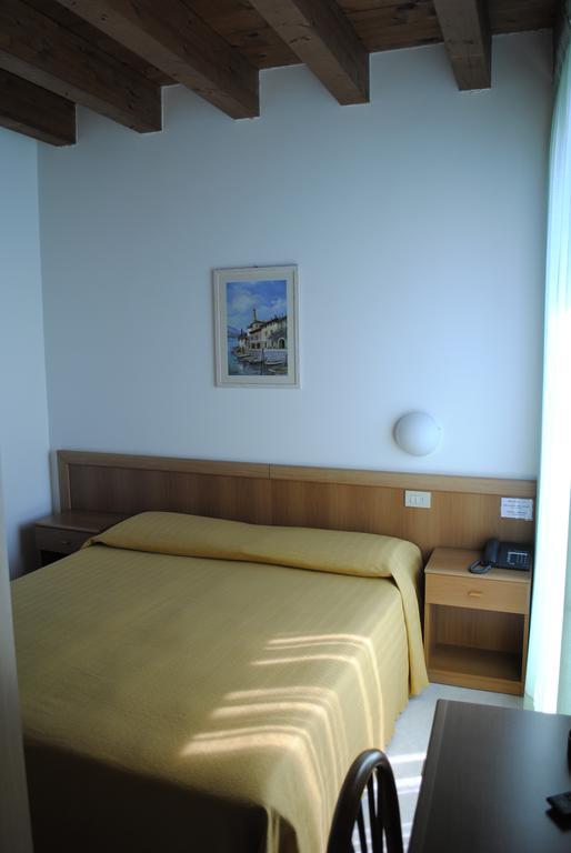 Hotel Tiziana Garni Gargnano Εξωτερικό φωτογραφία