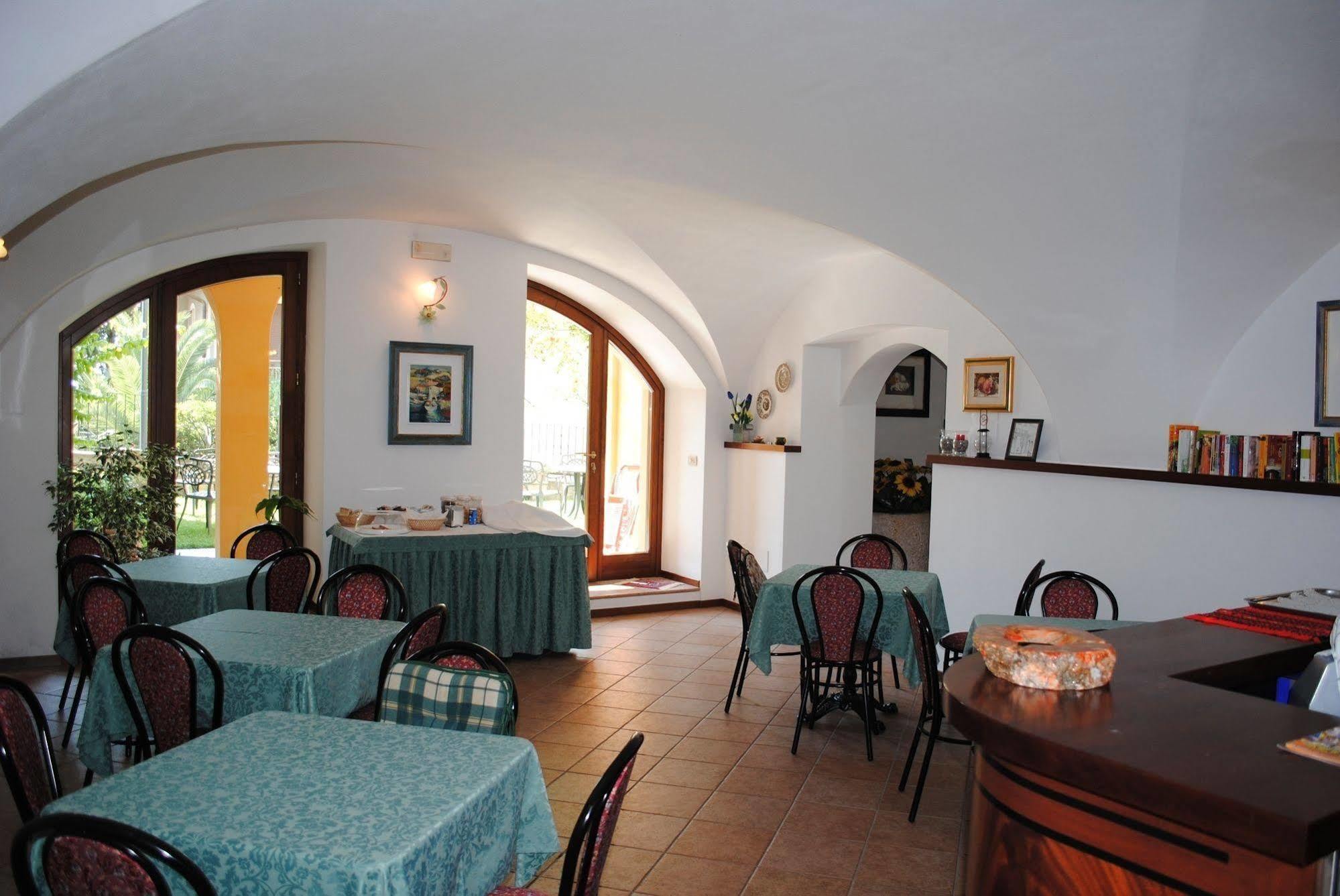Hotel Tiziana Garni Gargnano Εξωτερικό φωτογραφία